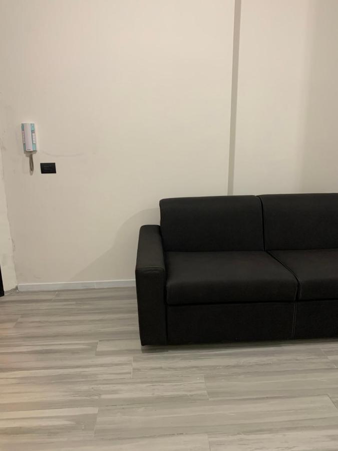 La Conchiglia A Marina Apartment มารีนาดีคาร์รารา ภายนอก รูปภาพ